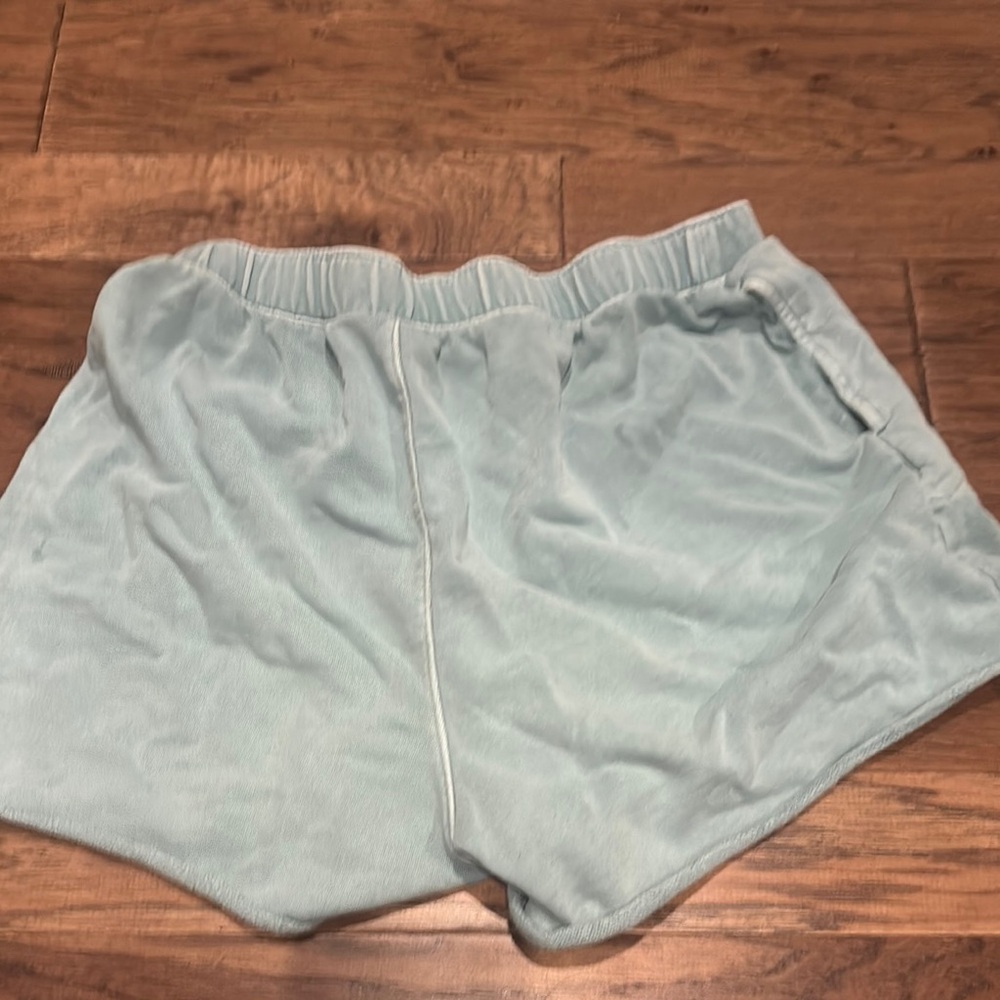 Universal Thread shorts - Picture 3 of 4